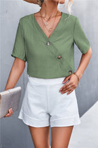 Damen lässige Bluse mit Wickeloptik und Knopfdetails R&B