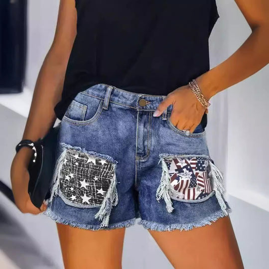 Damen Destroyed Denim-Shorts mit fransigen Taschen und modischen Aufnähern R&B
