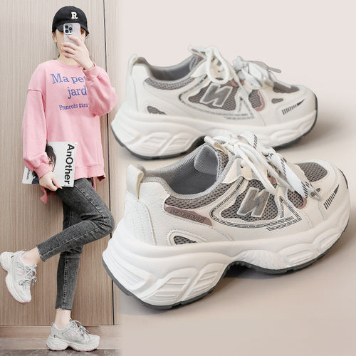 Damen moderne Laufsneaker mit atmungsaktiver Mesh-Oberfläche und dämpfender Sohle R&B