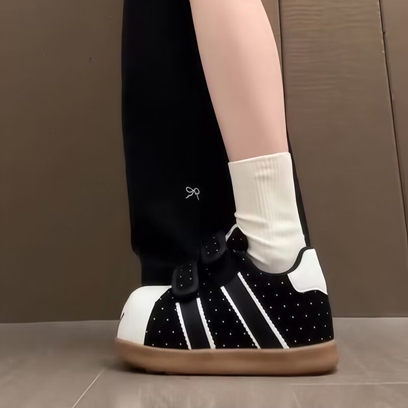 Damen Komfortable Sneaker mit praktischen Klettverschlüssen und lässigem Design