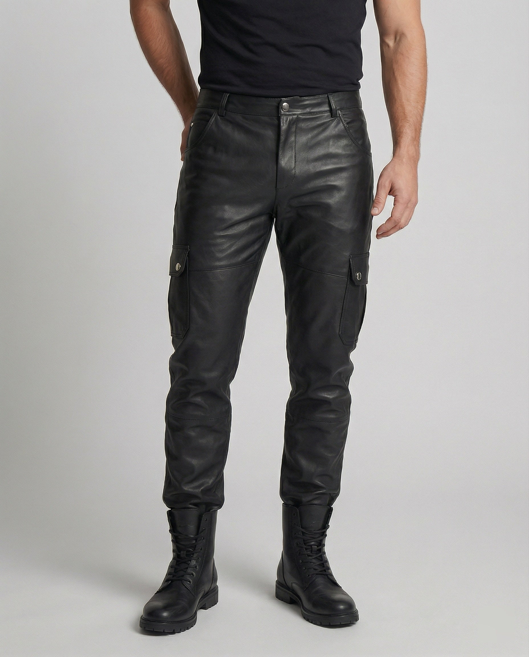 Herren Kunstleder Cargo-Hose mit modernen Details