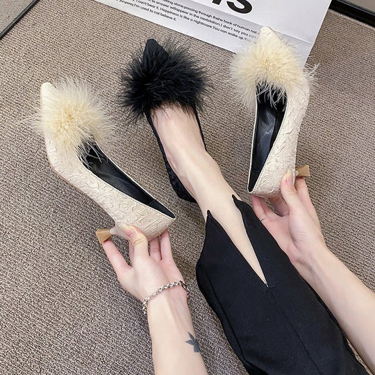 Damen elegante Pumps mit dekorativem Flausche-Akzent R&B
