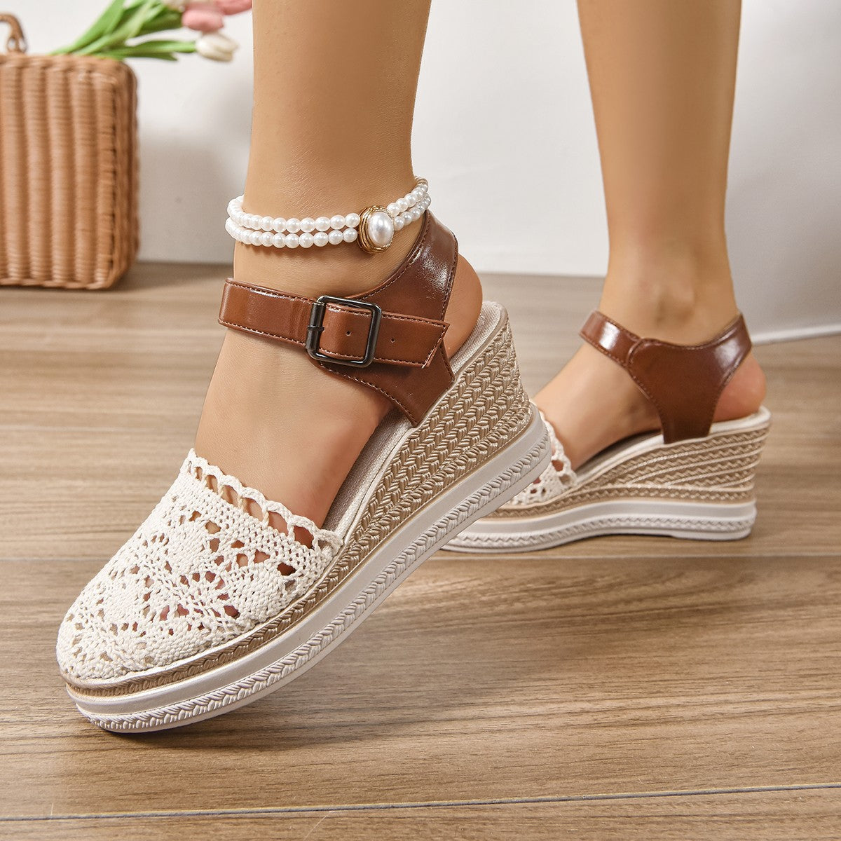Damen Wedge-Sandalen mit filigranem Spitzen-Design R&B