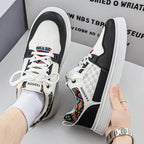 Damen Stylische Sneaker mit einzigartigem Geometrischen Design R&B