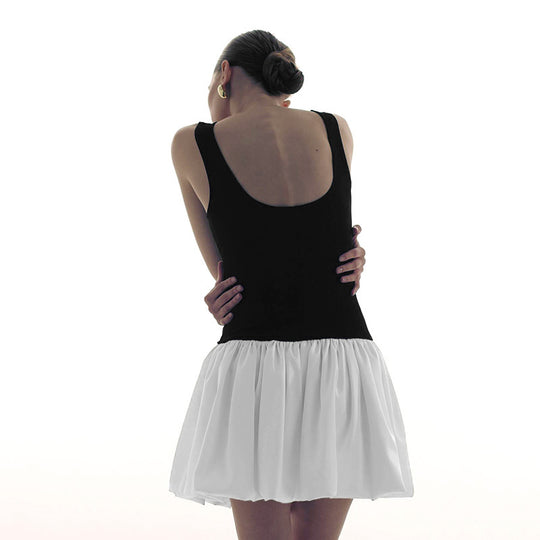 Damen Sportives Mini-Kleid mit lässigem Schnitt und voluminösem Rock R&B
