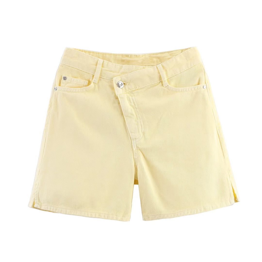 Damen Jeansshorts im lässigen Vintage-Stil mit hohem Bund und seitlichen Schlitzen R&B