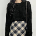 Damen Flauschiger Pullover mit weitem Schnitt und modischem Design