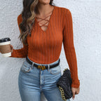 Damen Langarmshirt mit raffiniertem V-Ausschnitt und Rippstruktur R&B