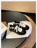 Damen Sportliche Sneakers mit atmungsaktivem Obermaterial und stylischen Schnürdetails R&B