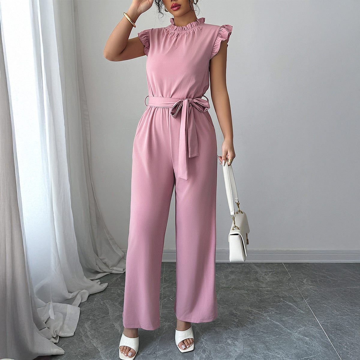 Damen Eleganter Jumpsuit mit Rüschendetails und Rückenausschnitt R&B