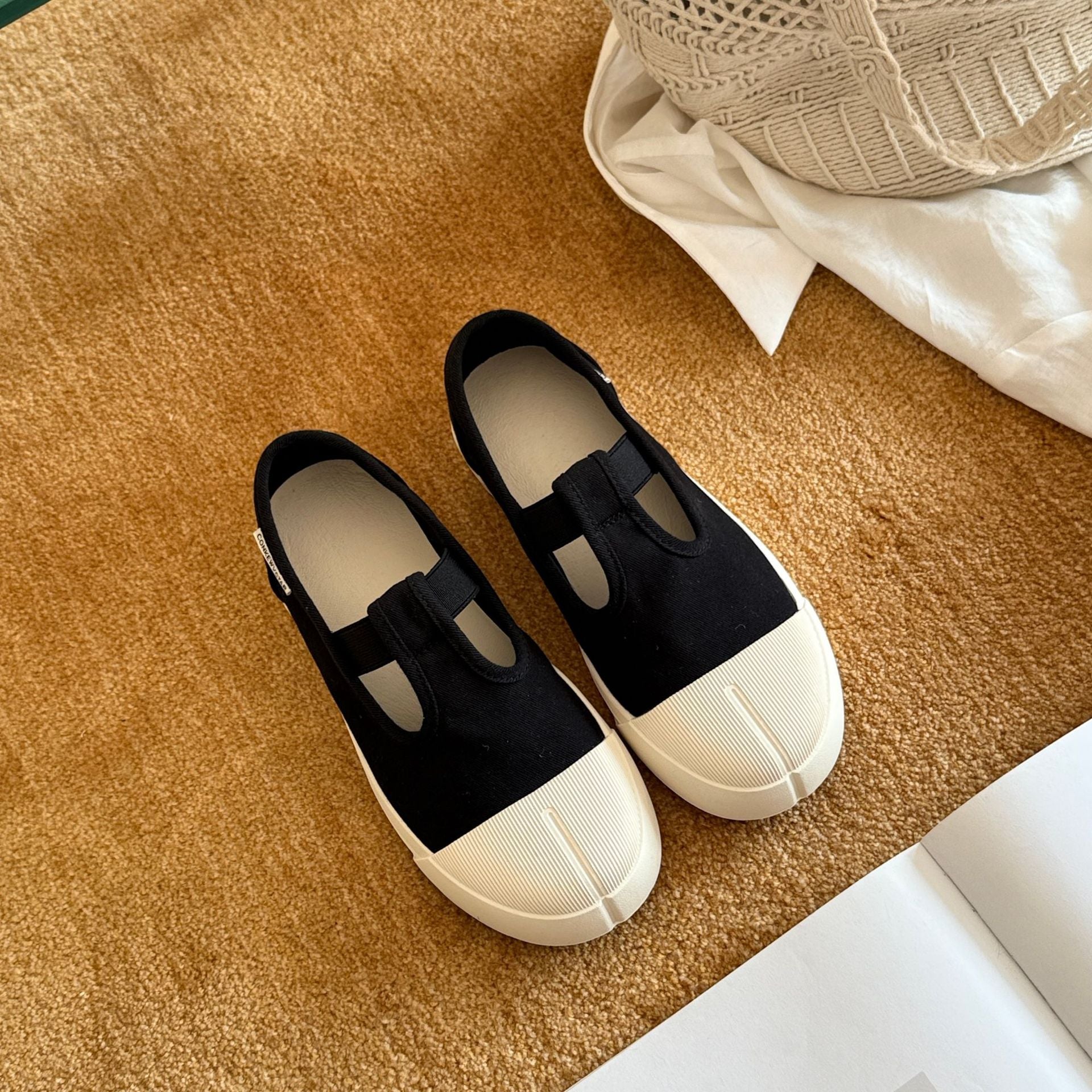 Damen bequeme Slip-On Sneaker aus atmungsaktivem Canvas mit sportlichem Design R&B