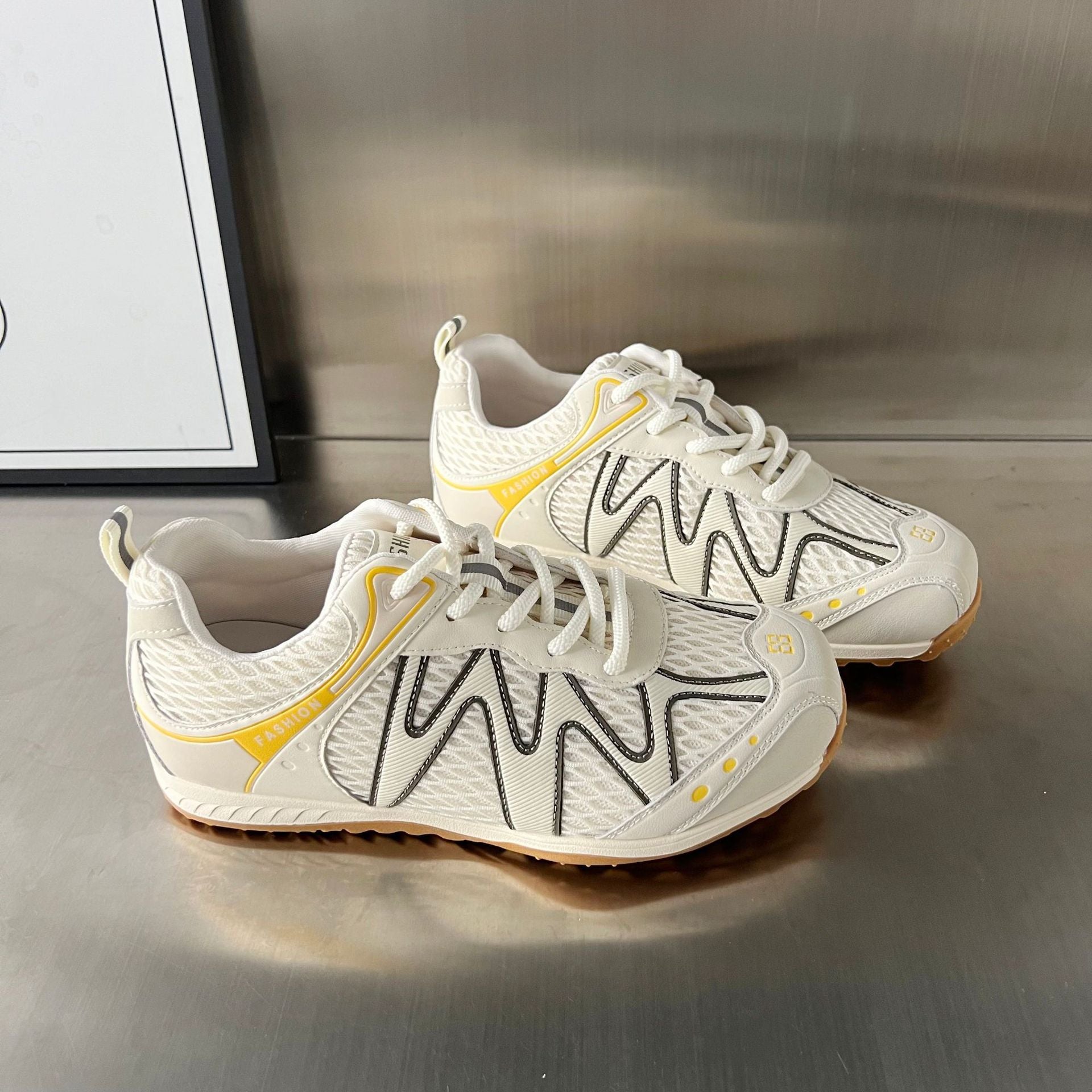 Damen modische Outdoor-Sneakers mit atmungsaktiver Mesh-Oberfläche und rutschfester Sohle R&B