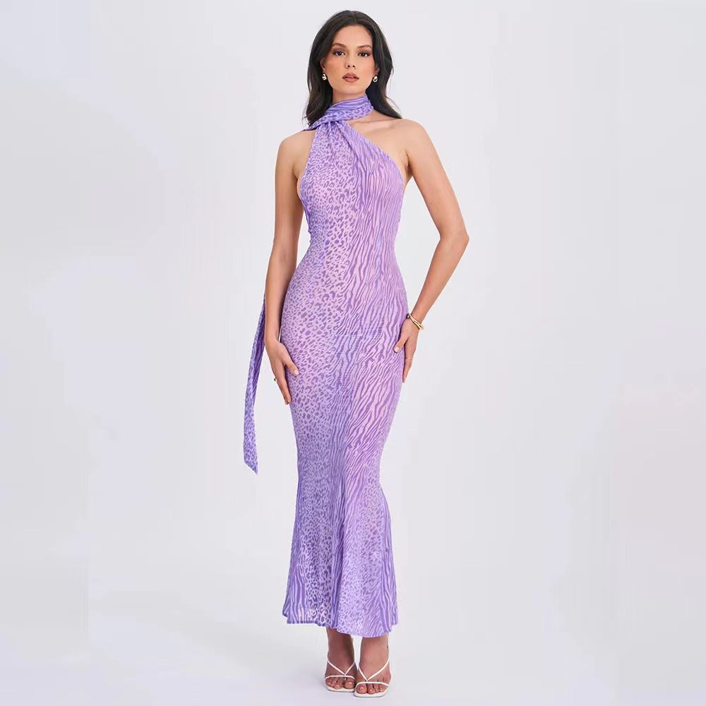 Damen Elegantes Maxikleid mit asymmetrischem Schnitt und zarter Tiermotiv-Optik R&B