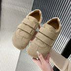 Damen Sportliche Velours Sneaker mit verstellbarem Klettverschluss und ergonomischer Sohle R&B
