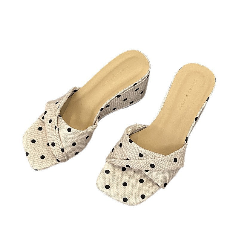 Damen Komfortable Wedge-Pantoletten mit geflochtenem Design R&B