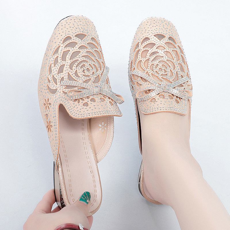 Damen Mules mit funkelndem Strassbesatz und elegantem Spitzenmuster R&B