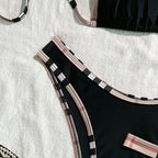 Damen Triangel-Bikini mit verstellbaren Trägern und eleganten Rüschendetails R&B