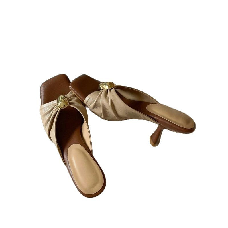 Damen elegantes Mules mit Raffungen und schickem Schmuckdetail R&B