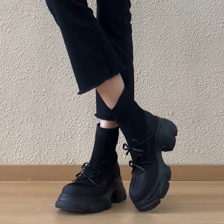 Damen sportive Plattform-Sneaker mit innovativem Sohlenprofil und atmungsaktiver Mesh-Oberfläche R&B