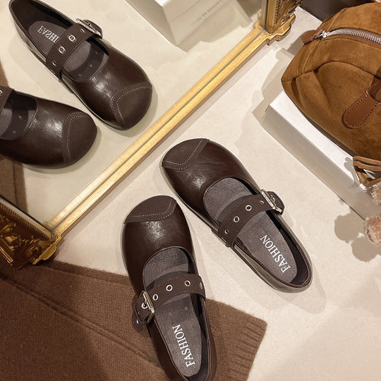 Damen Ballerinas mit verstellbarem Riemen und komfortabler Fußbettgestaltung R&B