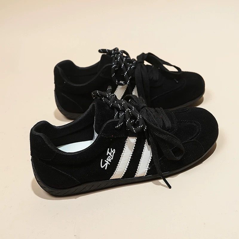 Damen Sportliche Sneaker mit rutschfester Gummisohle und atmungsaktivem Obermaterial R&B