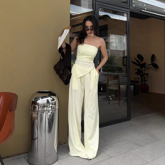 Damen elegantes Jumpsuit mit trägerloser Silhouette und asymmetrischem Design R&B