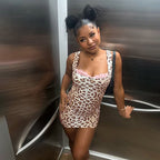 Damen figurbetontes Leo-Minikleid mit dekorativem Spitzenoberteil R&B