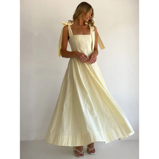 Damen Elegantes Maxikleid mit modernen Schulterbändern und fließendem Schnitt R&B