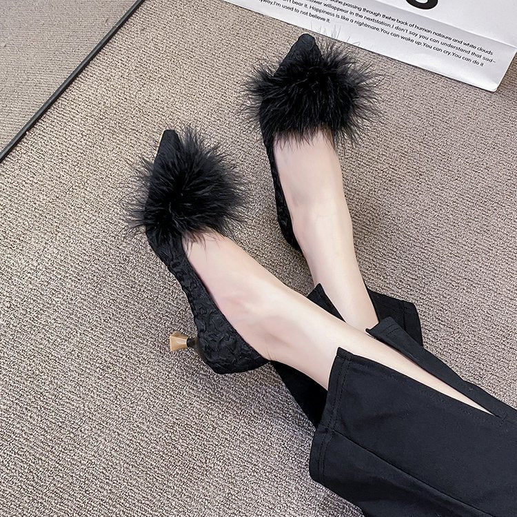 Damen elegante Pumps mit dekorativem Flausche-Akzent R&B