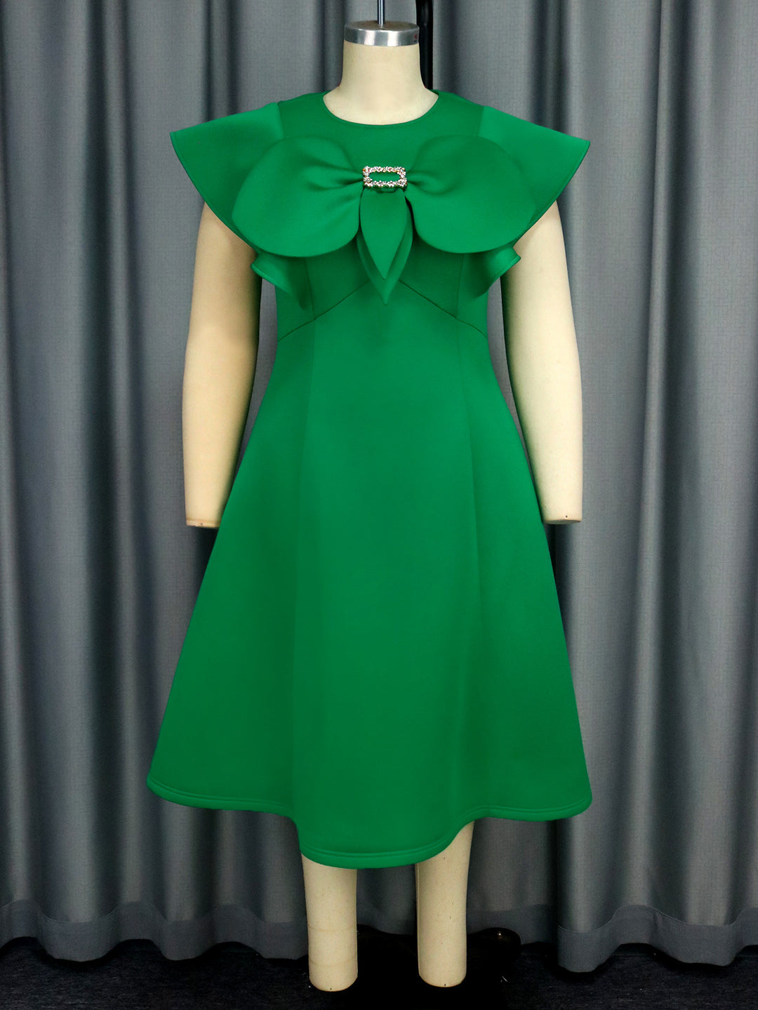 Damen elegantes Kleid mit großem Schleifen-Ausschnitt R&B