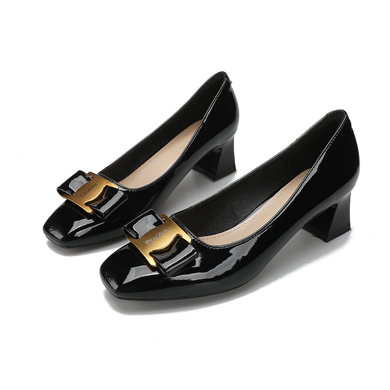 Damen elegante Pumps mit geschmackvollem Schmuckdetail R&B