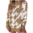 Damen Grobstrickpullover mit hohem Kragen und modernem geometrischen Muster R&B