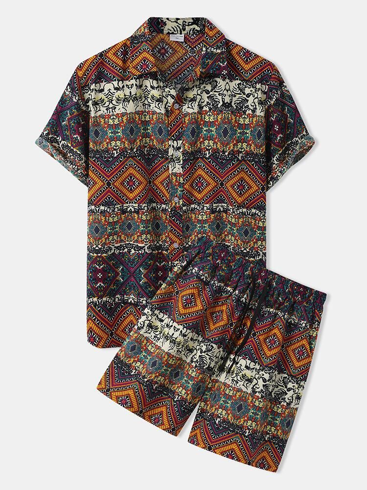 Damen kurzärmliges Ferienhemd mit buntem Muster und bequemen Shorts
