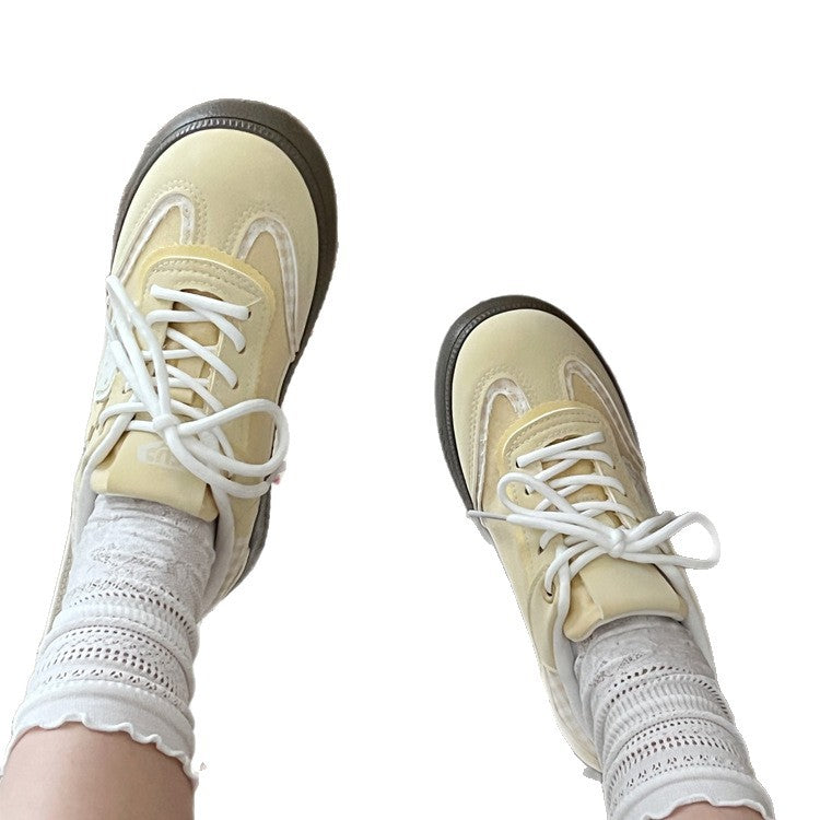 Damen Sneakers mit verspieltem Tiermotiv und karierten Applikationen