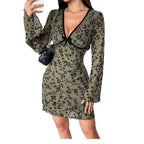 Damen nan tailliertes Netzstoff-Minikleid mit Samtflock-Blütenmuster, tiefem V-Ausschnitt und Schleifenapplikation R&B