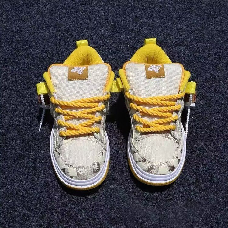 Damen urbane Sneaker mit innovativer Schnürung und extra dämpfender Sohle