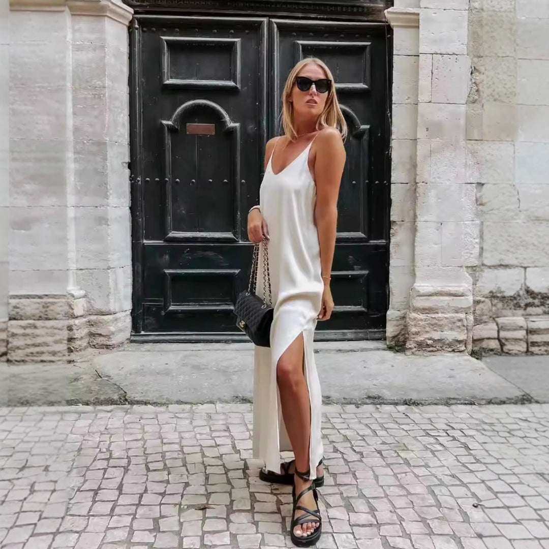 Damen Spaghettiträger Kleid mit elegantem Schnitt und fließendem Material R&B