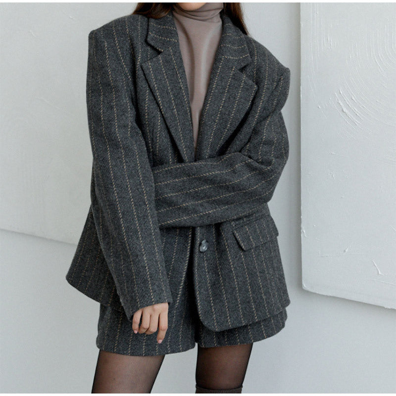 Damen Oversized Blazerjacke mit eleganten Streifen R&B