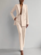 Luxuriöses Blazer- und Hosen-Set für Damen