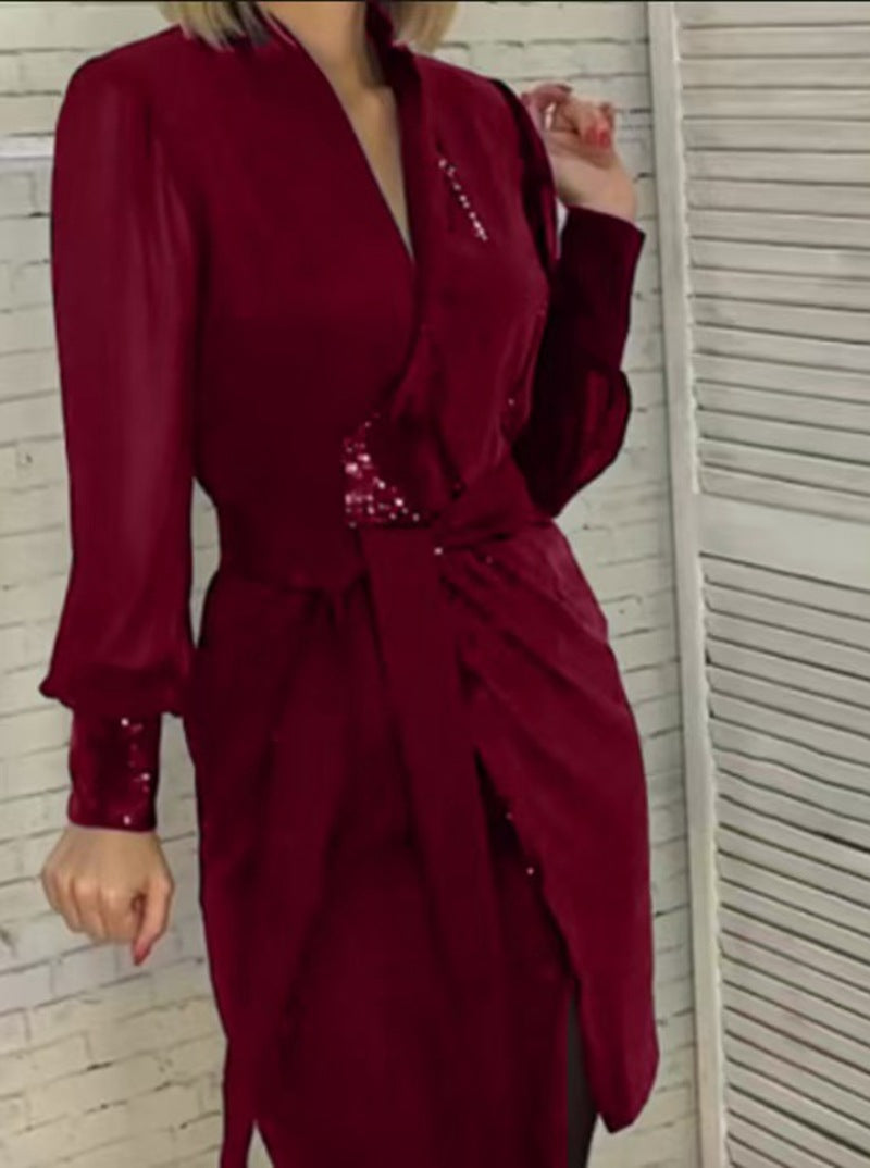 Damen nan tailliertes Wickelkleid mit semitransparenten Puffärmeln, dezentem Paillettenbesatz und Bindegürtel R&B