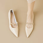 Damen Ballerinas aus Leder mit edlem Kettendetail
