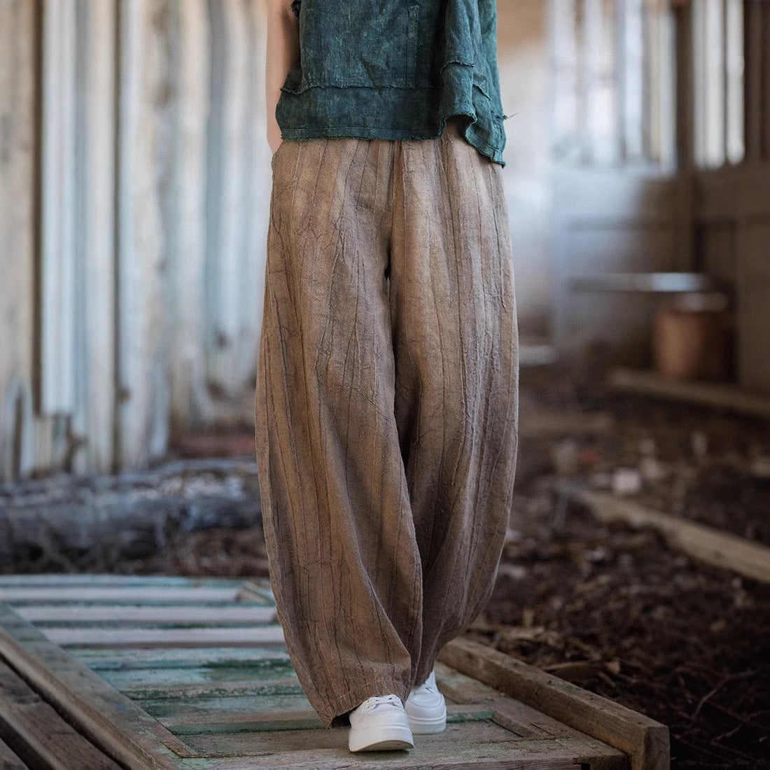 Damen weite Hose mit strukturierter Oberfläche R&B