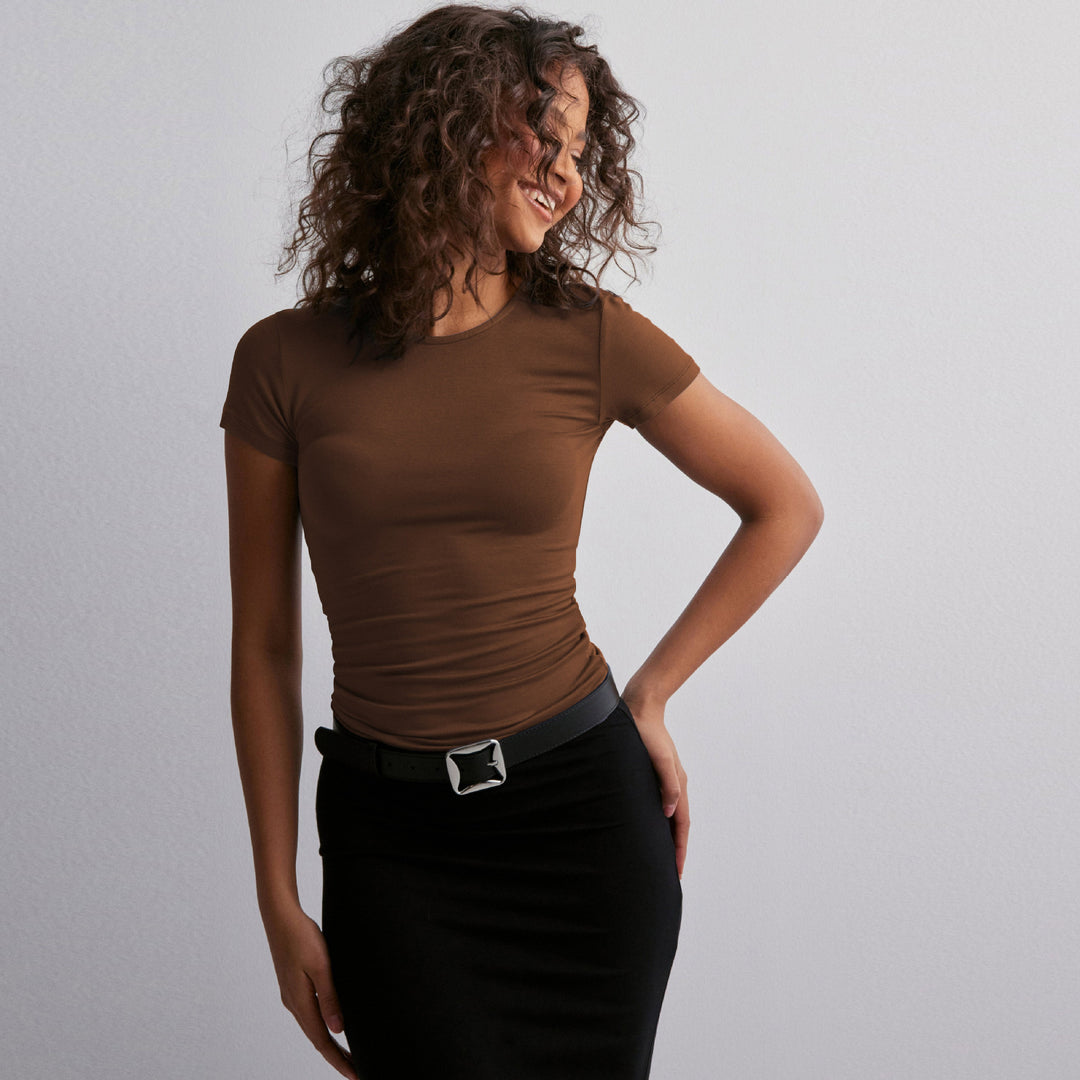 Damen Slim Fit T-Shirt aus hochwertigem Baumwollmix mit elastischem Stretch R&B