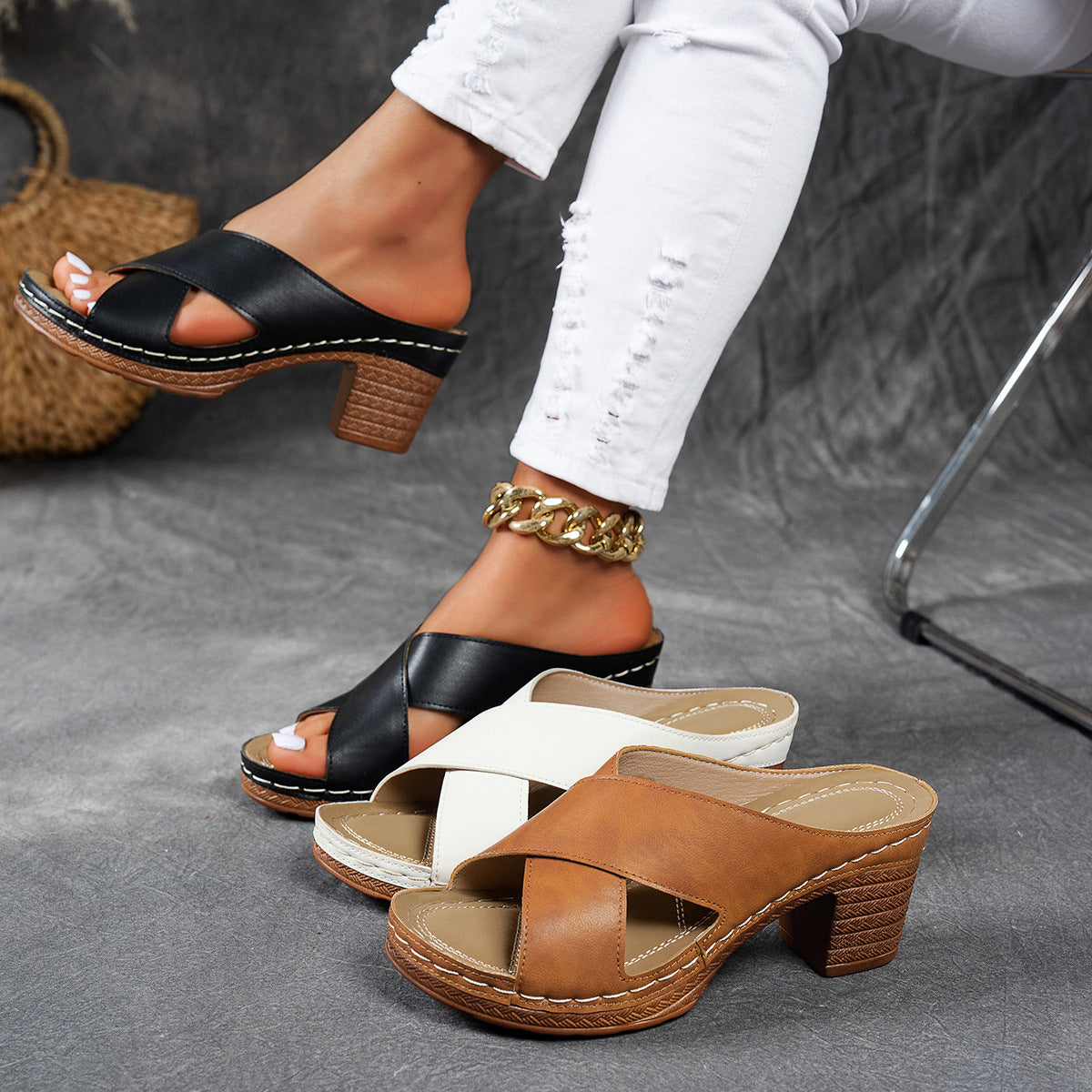 Damen Plattform-Sandalen mit gekreuztem Riemen und komfortablem Blockabsatz
