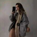 Damen Oversized Wolljacke im schlichten Design
