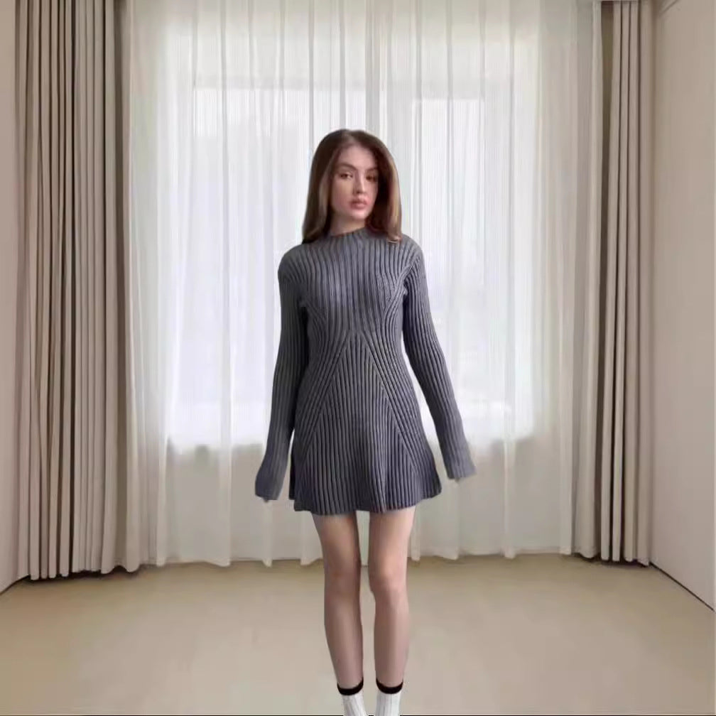 Damen Strickkleid mit strukturiertem Design und hoher Passform R&B
