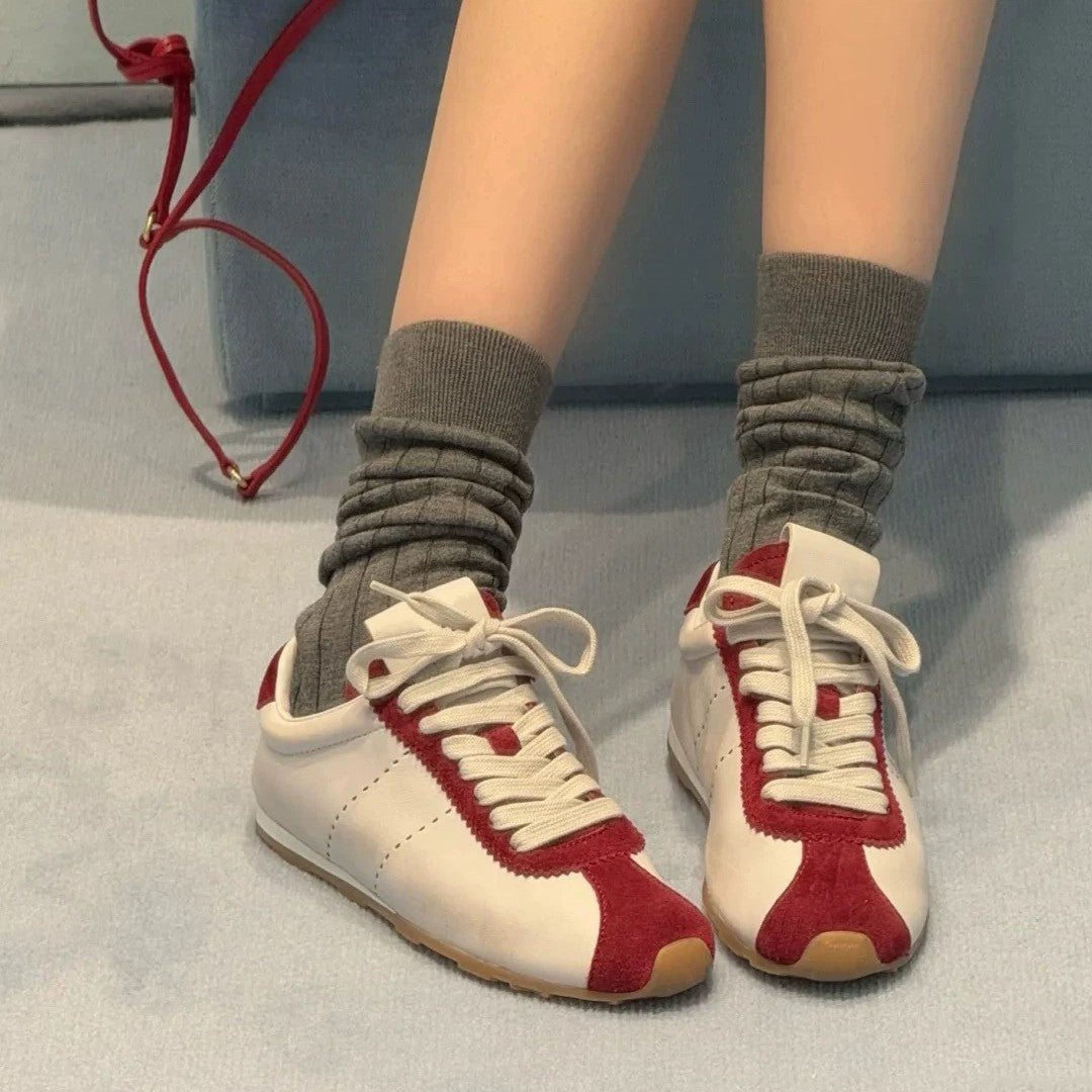 Damen Sneakers im eleganten Retro-Design mit atmungsaktiver Oberflächenstruktur R&B