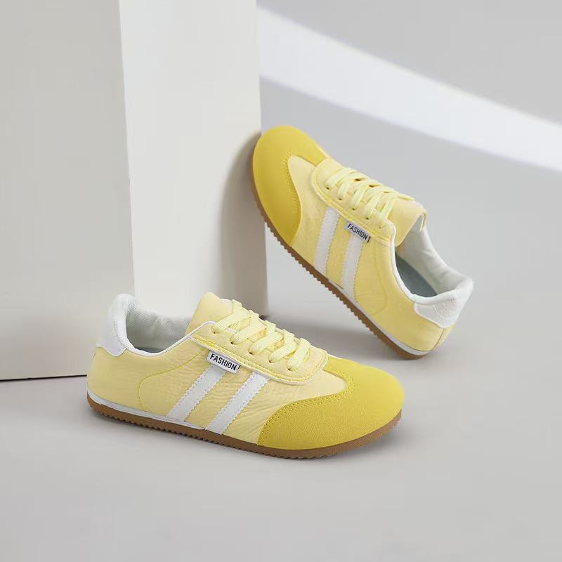 Damen Sneakers mit flexiblem Obermaterial und rutschfester Sohle R&B