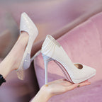 Damen nan elegante Abend-Pumps mit feinem Glitzermesh, spitzer Zehenpartie, filigranem Stilettoabsatz und dekorativer Fersenapplikation R&B