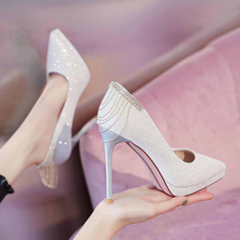 Damen nan elegante Abend-Pumps mit feinem Glitzermesh, spitzer Zehenpartie, filigranem Stilettoabsatz und dekorativer Fersenapplikation R&B